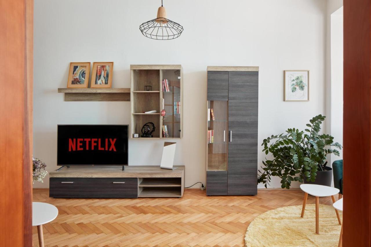 Prague Days - Spacious 3Bdr Apartment - Trendy Neighbourhood Zewnętrze zdjęcie