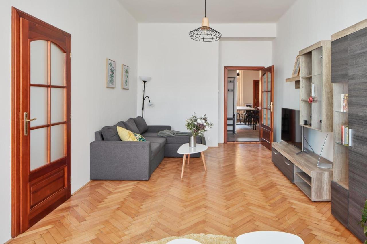 Prague Days - Spacious 3Bdr Apartment - Trendy Neighbourhood Zewnętrze zdjęcie