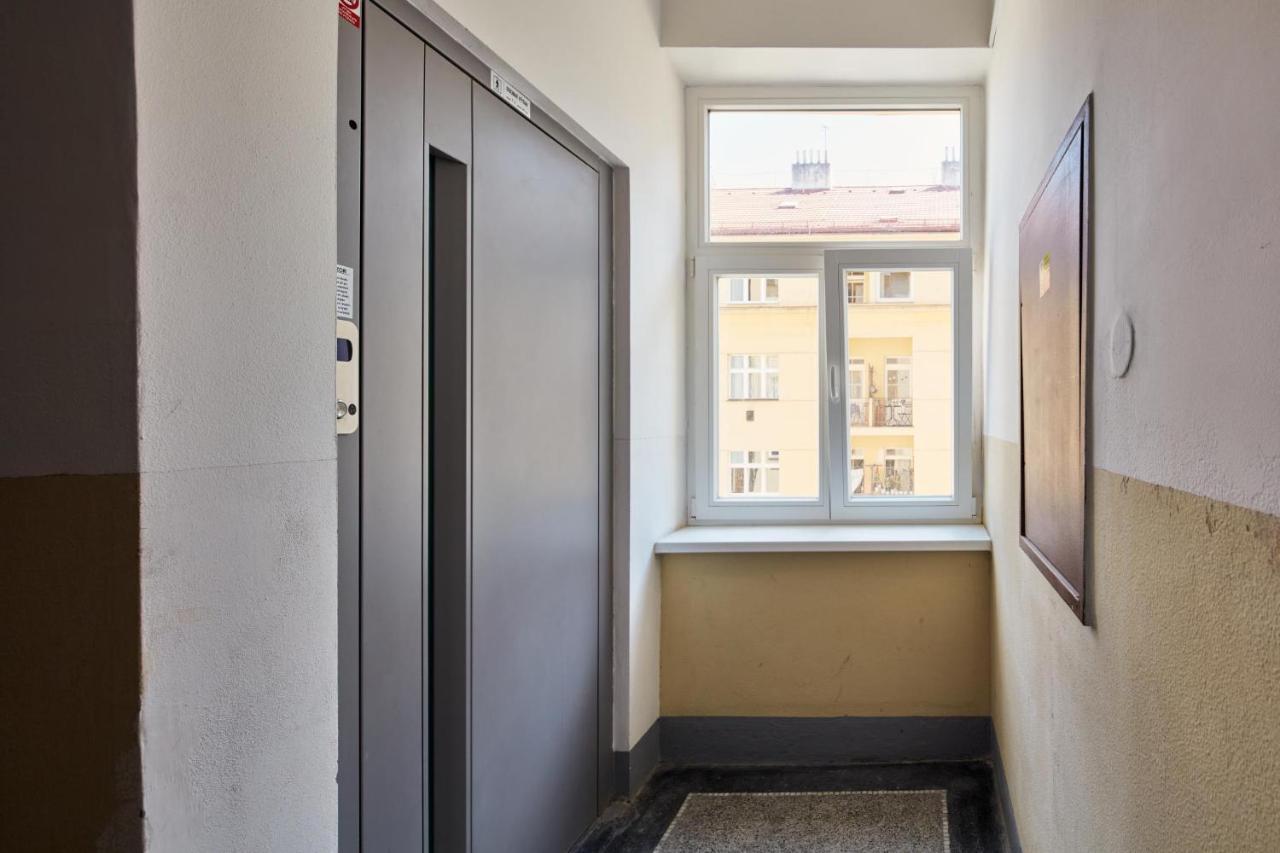 Prague Days - Spacious 3Bdr Apartment - Trendy Neighbourhood Zewnętrze zdjęcie